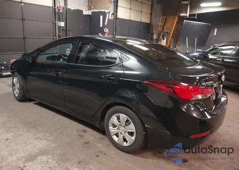2016 Hyundai Elantra Se z USA, uszkodzony, nr VIN 5NPDH4AE0GH737255